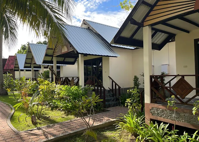 Noble House Beach Resort